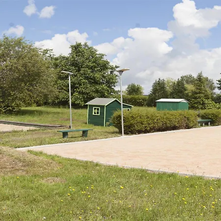 Ferienhaus Chouvigny, 3 Pieces, 5 Personnes - Fr-1-489-352 *