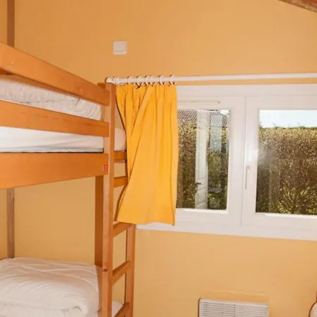 Chouvigny, 3 Pieces, 5 Personnes - Fr-1-489-352 Ferienhaus Chouvigny